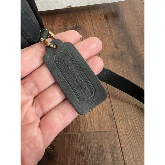 COACH Vintage 80’s Navy Leather 9820 Swagger Purse Bag Crossbody Made USA - Picture 7 of 12